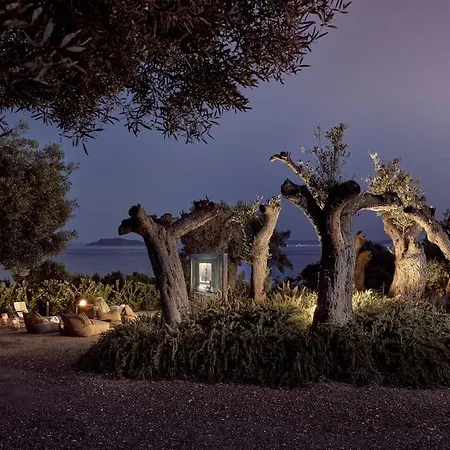 Sea Breeze Haven Lagomandra